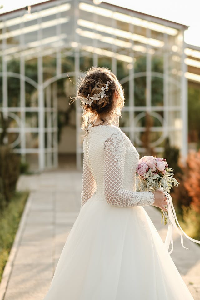 How to Choose the Perfect Wedding Photographer