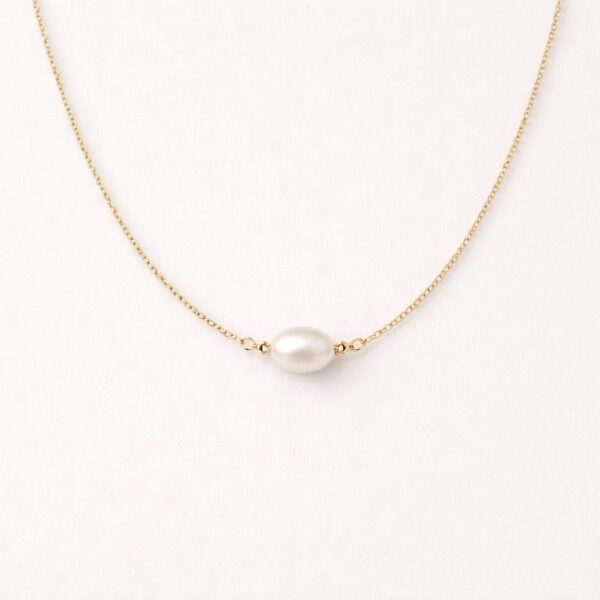 Floating Pearl Necklace