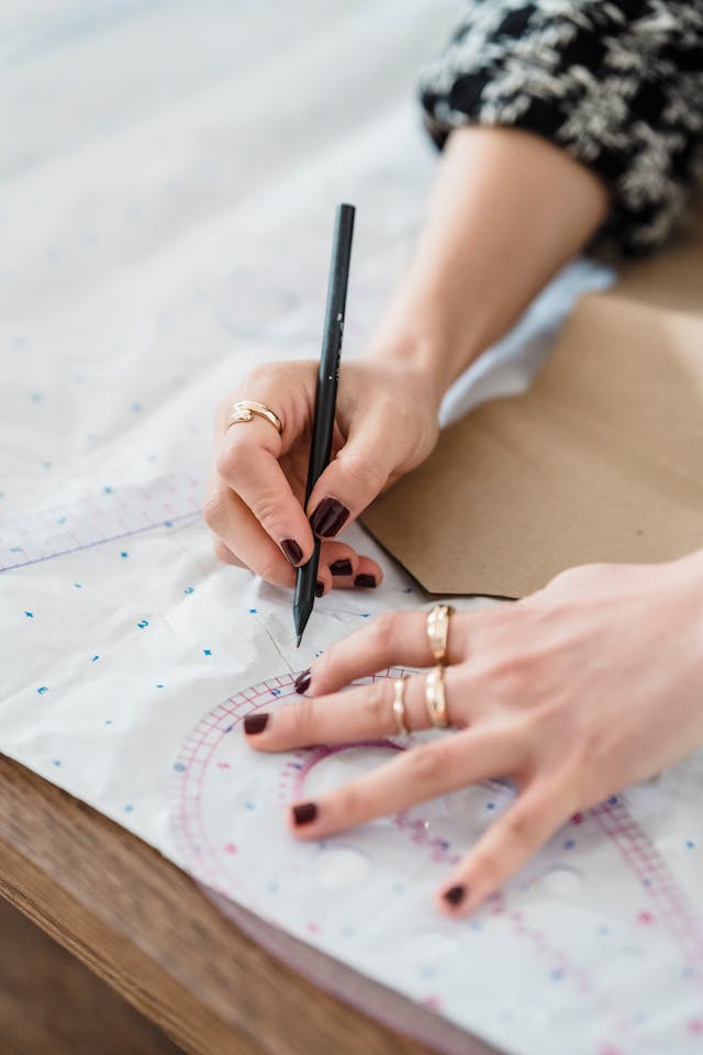 3 Signs You Might Be Ready to Grow Beyond Etsy